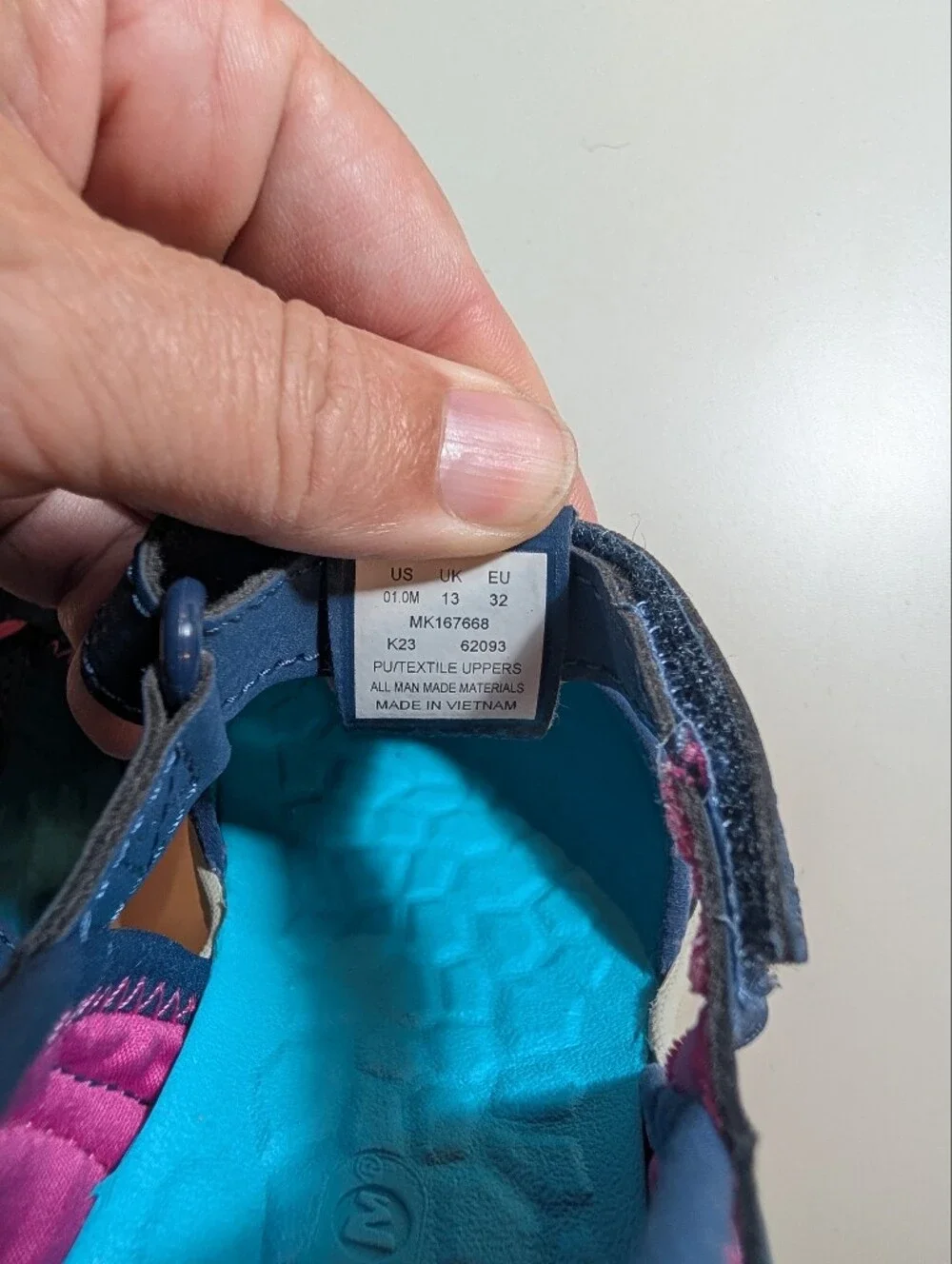 Merrell Hydro Lily Kid Size 1 Navy/Teal Sport Sandal with Pink Accents